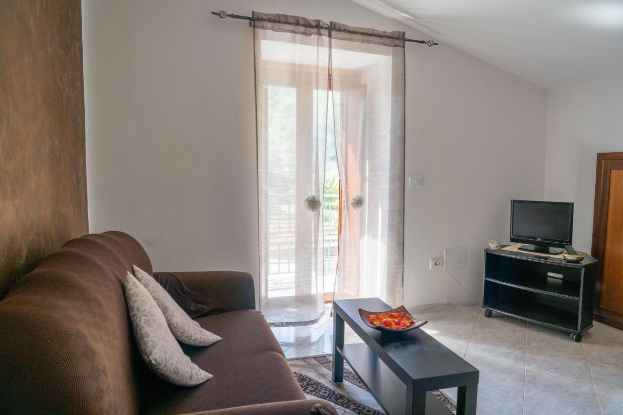 Apicella Casa Vacanze Βίλα Tramonti Εξωτερικό φωτογραφία
